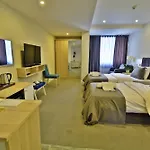 Hotel Leto 3*